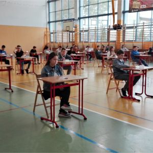 Uczniowie tuż przed egzaminem