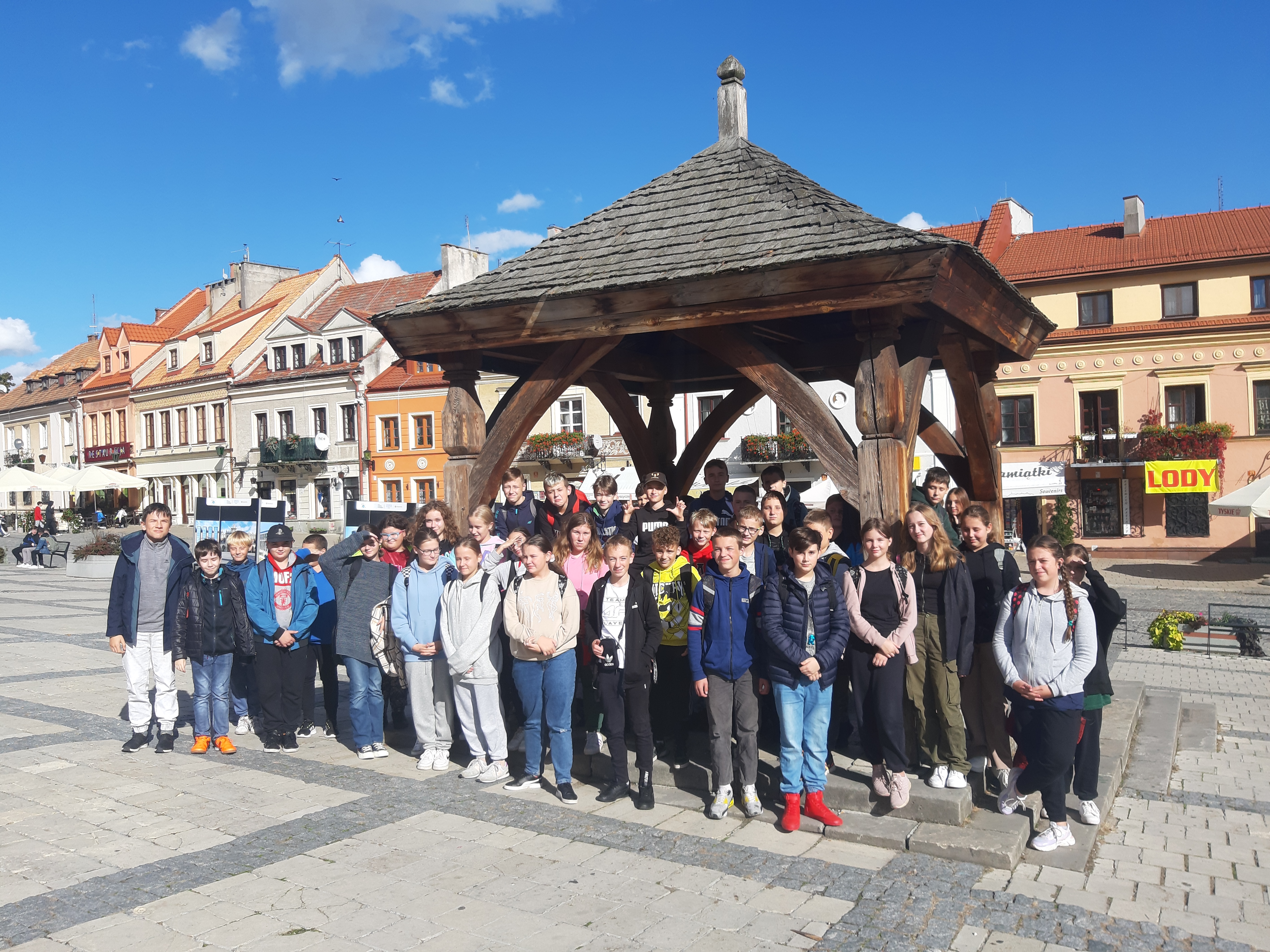 Klasa 6a i 6b zwiedzają Sandomierz.